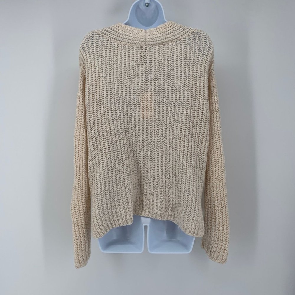 A New Day NWT Women's Cream V-Neck Knit Pullover Sweater Size Extra Small - Picture 4 of 6